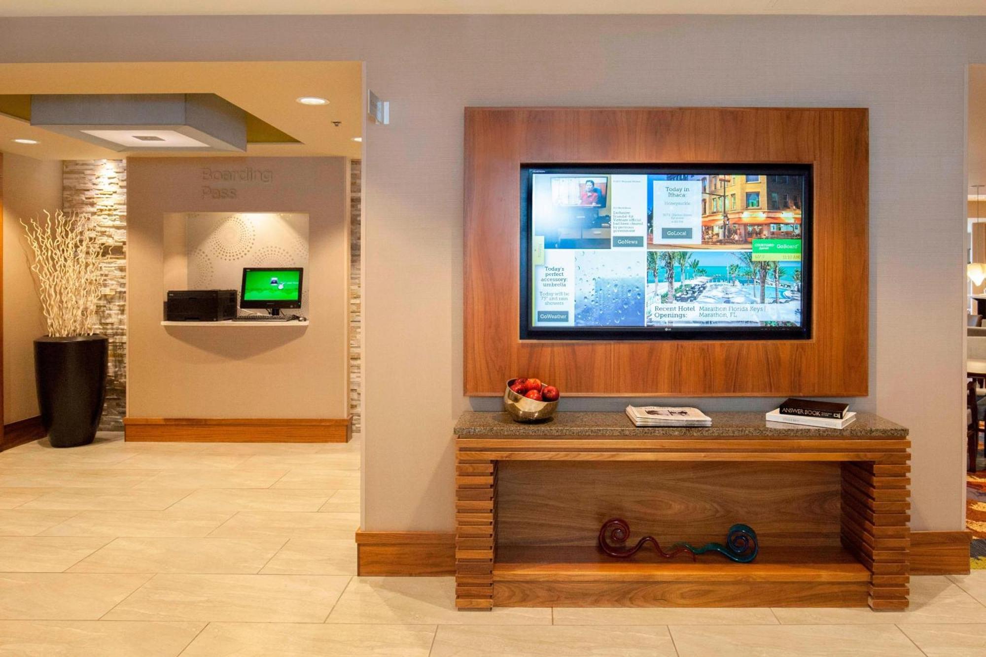 Courtyard By Marriott Ithaca Airport/University Dış mekan fotoğraf