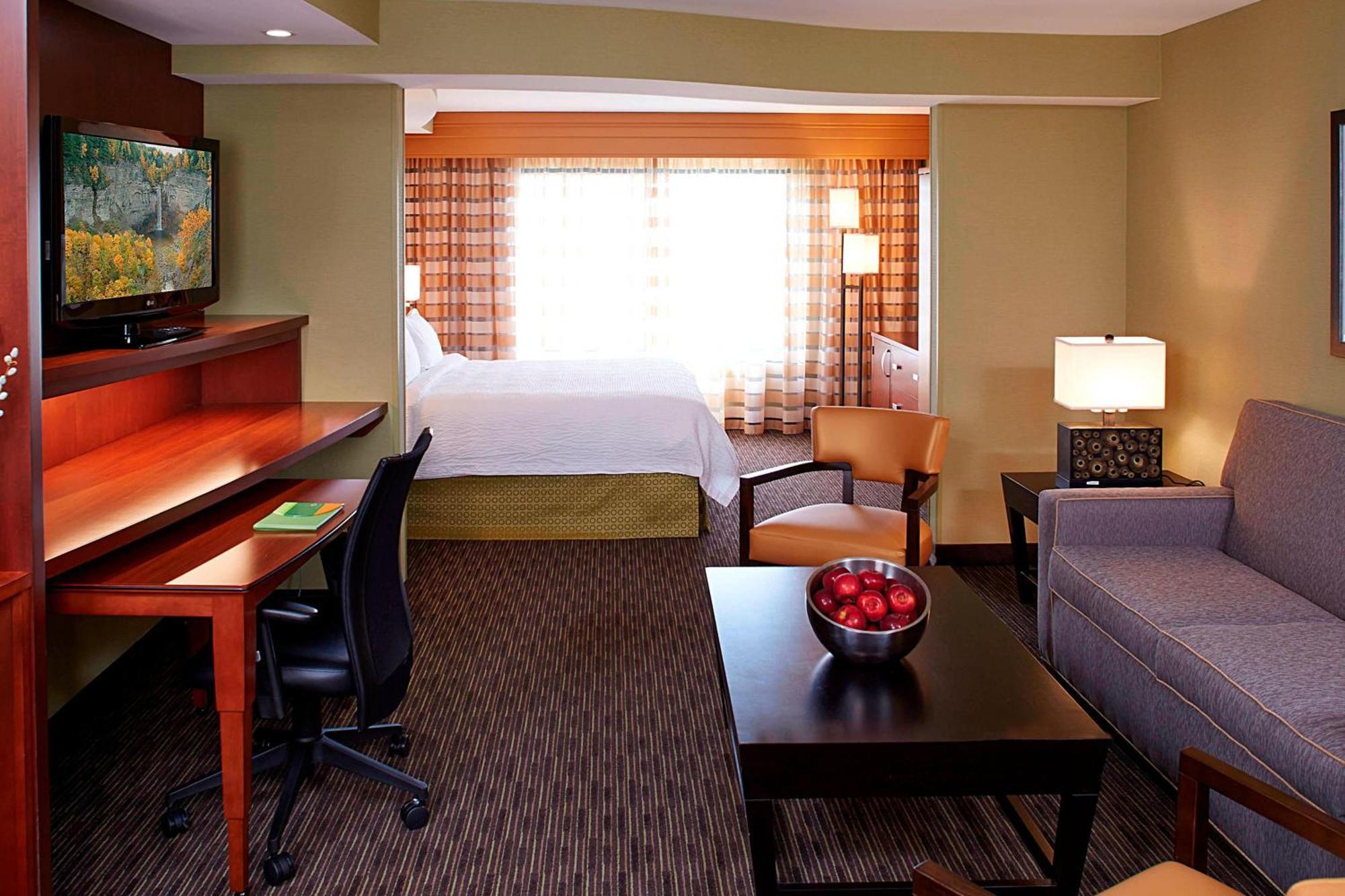 Courtyard By Marriott Ithaca Airport/University Dış mekan fotoğraf